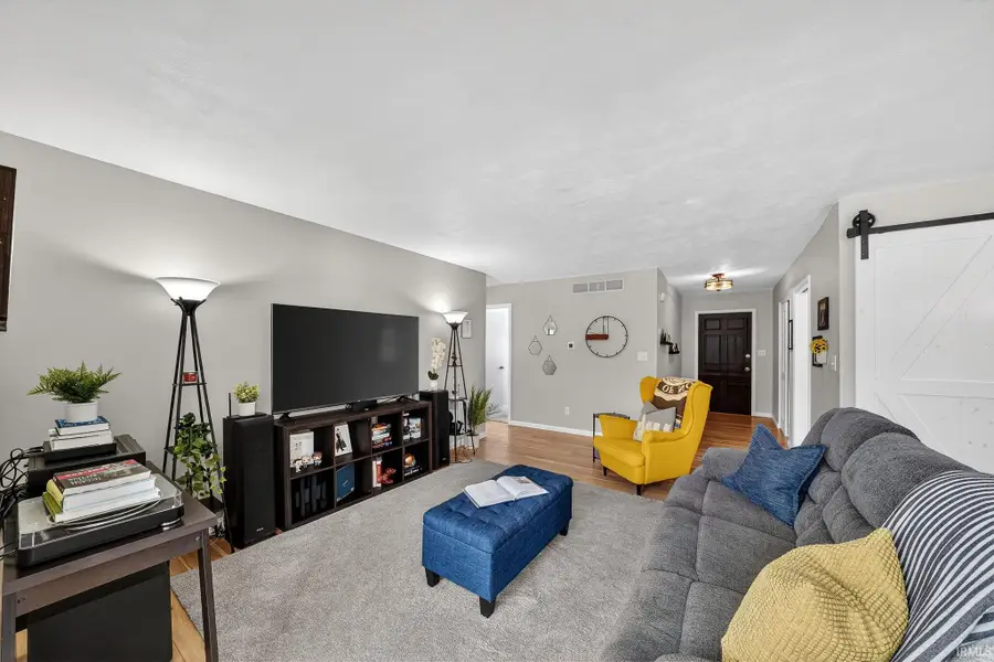 52340 Tallyho Drive, South Bend, IN 46635 - Image #2