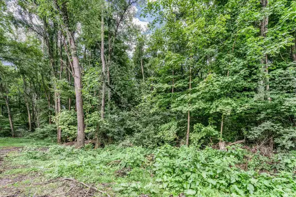 16391 Greystone Drive, Granger, IN 46530