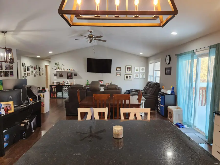 44 Sherwood Lane, Bedford, IN 47421 - #3