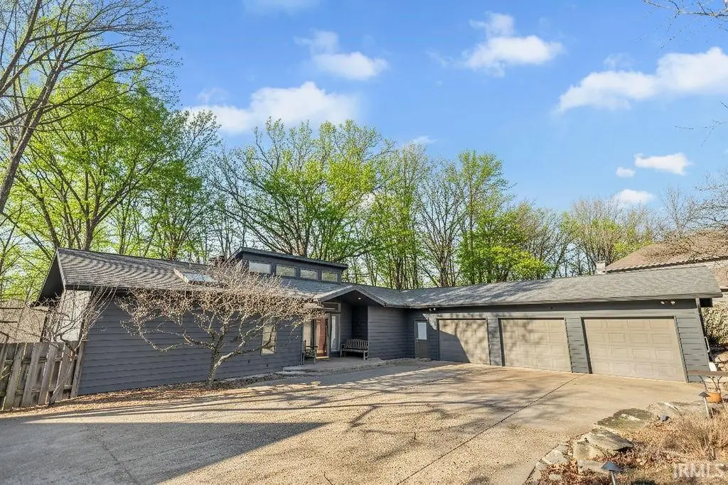 3434 S Ashwood Drive, Bloomington, IN 47401 - Image #1