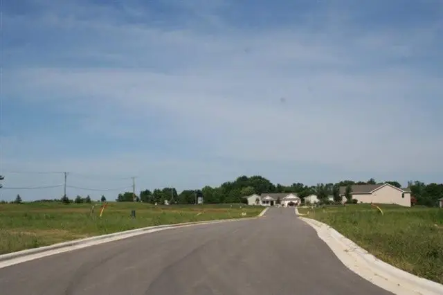 2275 Highlander Drive, Warsaw, IN 46580 - Image #2