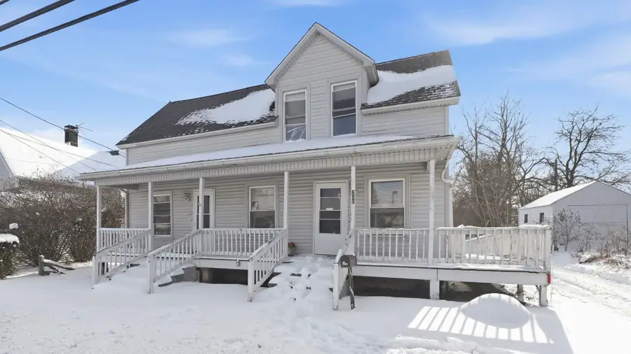 202 E Whitley Street, Churubusco, IN 46723 - #2