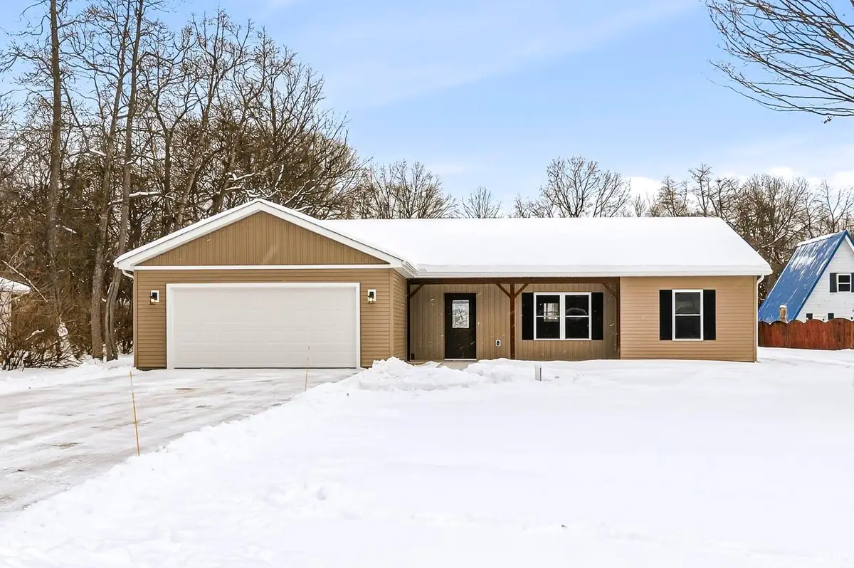 51628 Lakeland Road, Elkhart, IN 46514 - Image #1