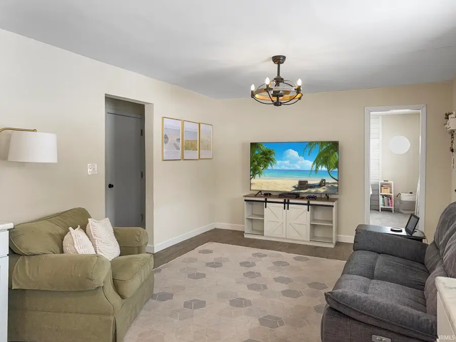 13620 Darmstadt Road, Evansville, IN 47725 - Image #3