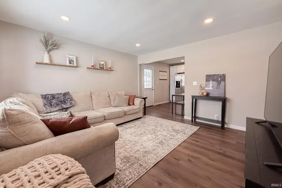 603 E Adams Avenue, Chandler, IN 47610 - Image #2