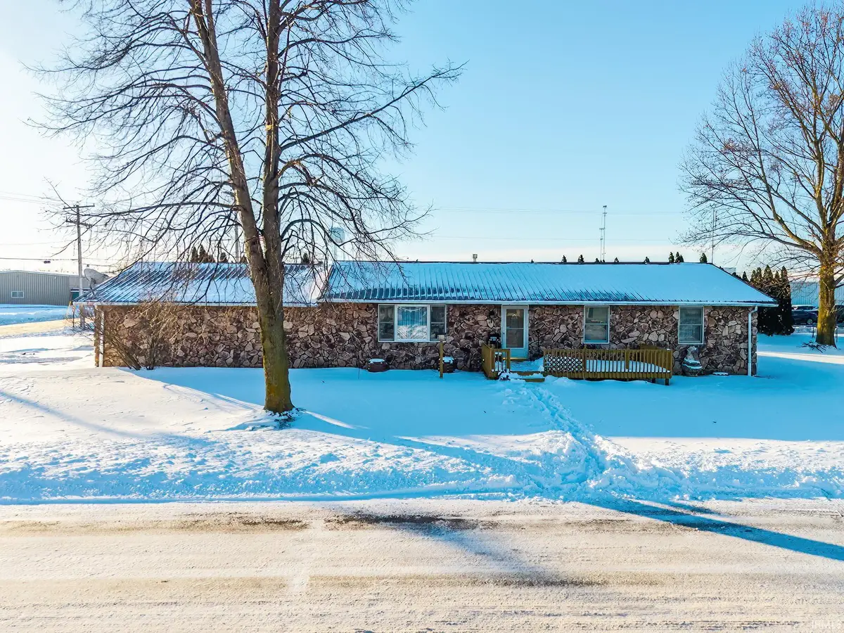 1501 Dot Street, Warsaw, IN 46580 - Image #1