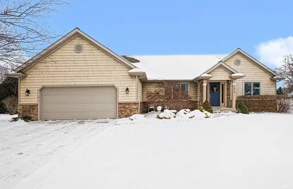 1674 S Augusta Lane, Warsaw, IN 46580