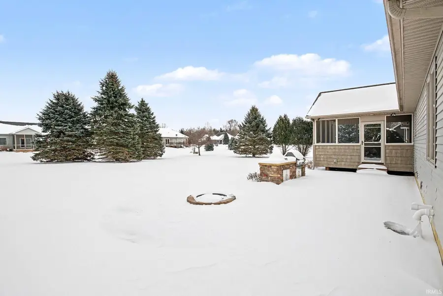 1674 S Augusta Lane, Warsaw, IN 46580 - Image #3