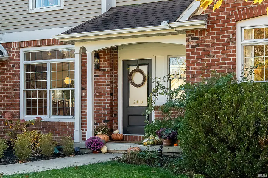 2410 E Cedarwood Court, Bloomington, IN 47401 - Image #3