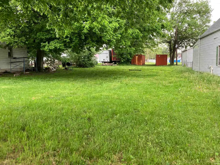 608 610 E Illinois Street, Evansville, IN 47711 - Image #2