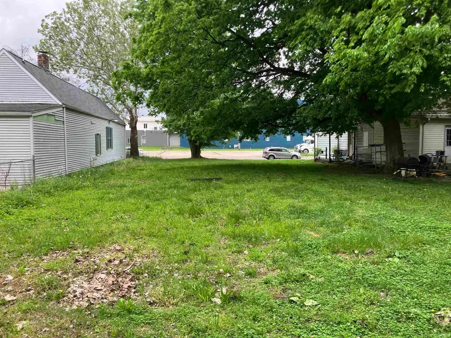 608 610 E Illinois Street, Evansville, IN 47711 - Image #3