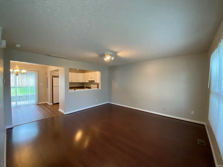 163-165 E Willow Court, Bloomington, IN 47401 - Image #2