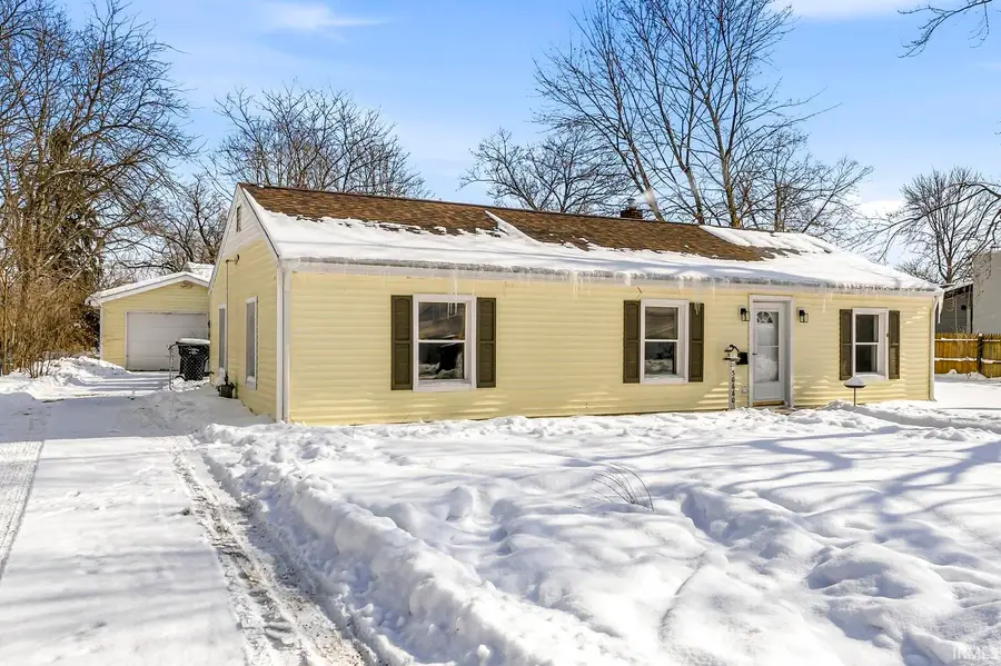 56660 Crescent Drive, Osceola, IN 46561 - #3