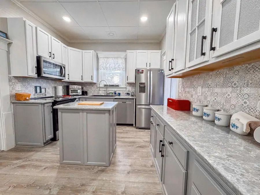 303 N Davis Street, Wolcott, IN 47995 - #3