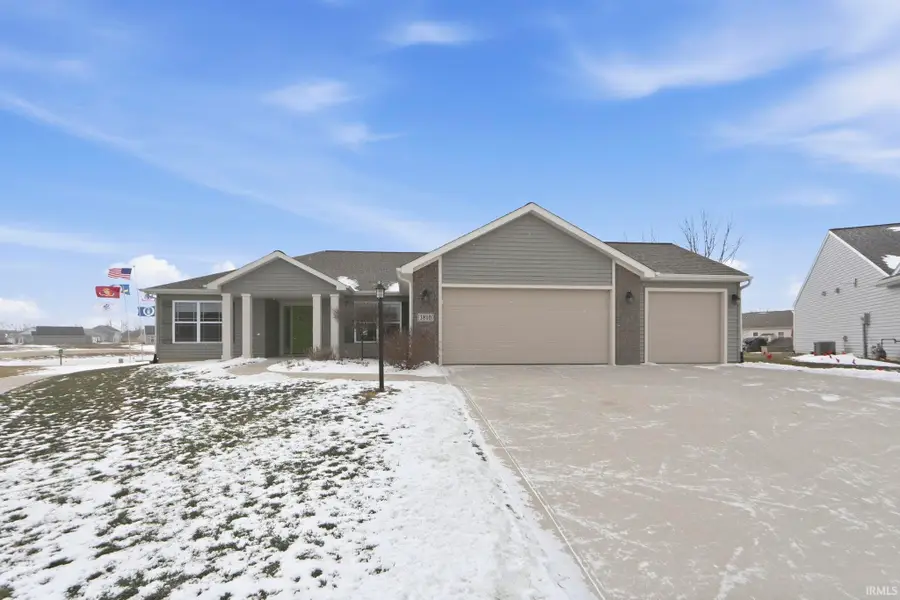 3810 Victoria Lakes Court, New Haven, IN 46774 - #2