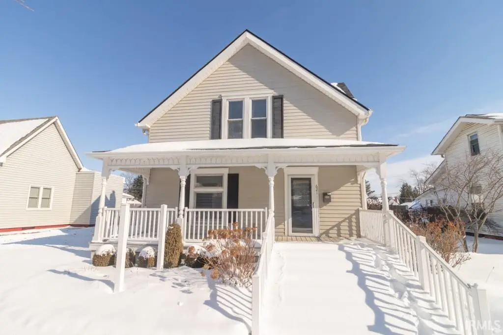 621 N State Street, Greenfield, IN 46140 - #1