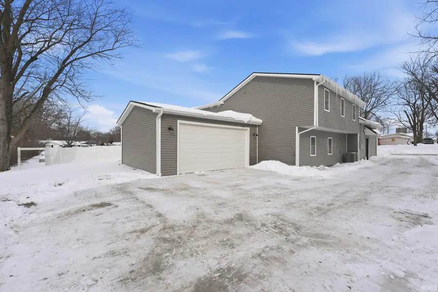 13313 Illinois Street, Grabill, IN 46741 - #2