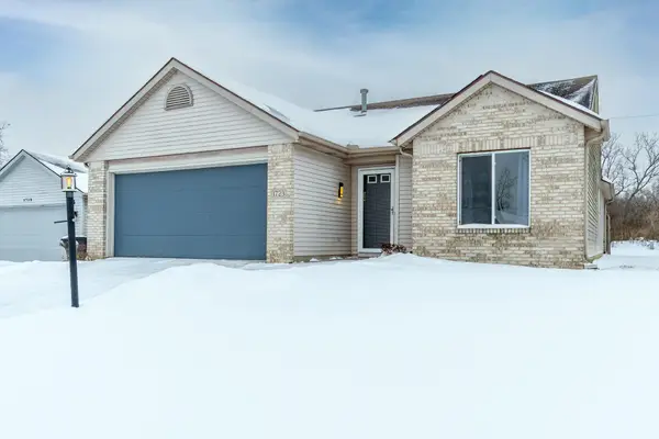 1723 Versailles Village Place, Fort Wayne, IN 46808