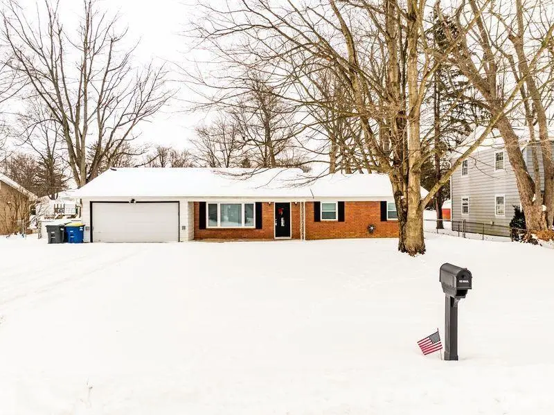 2000 N Alden Road, Muncie, IN 47304 - #1