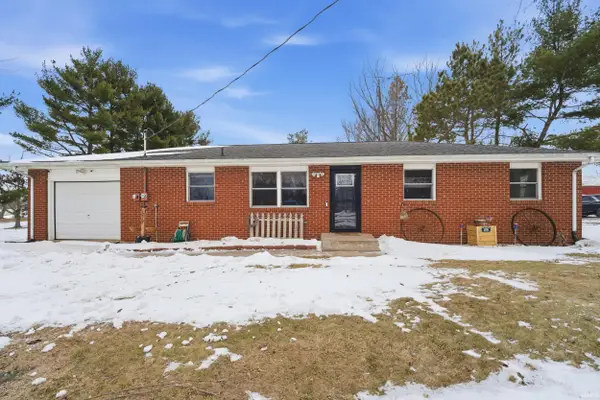 1279 E 800 S, Brookston, IN 47923