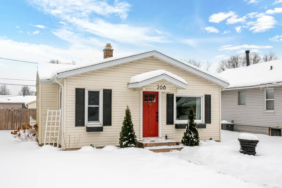 208 N Boles Street, Osceola, IN 46561 - #1