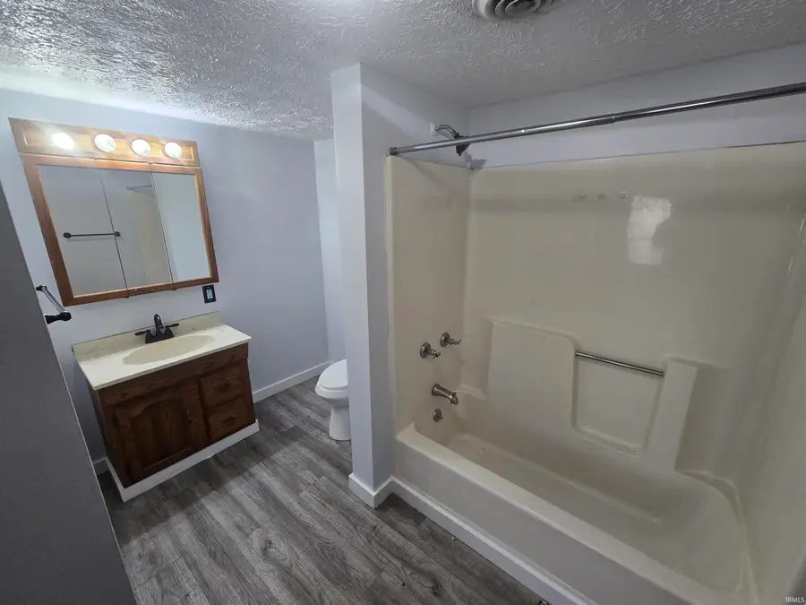 1216 S 750 E Road, Lafayette, IN 47905 - Image #2