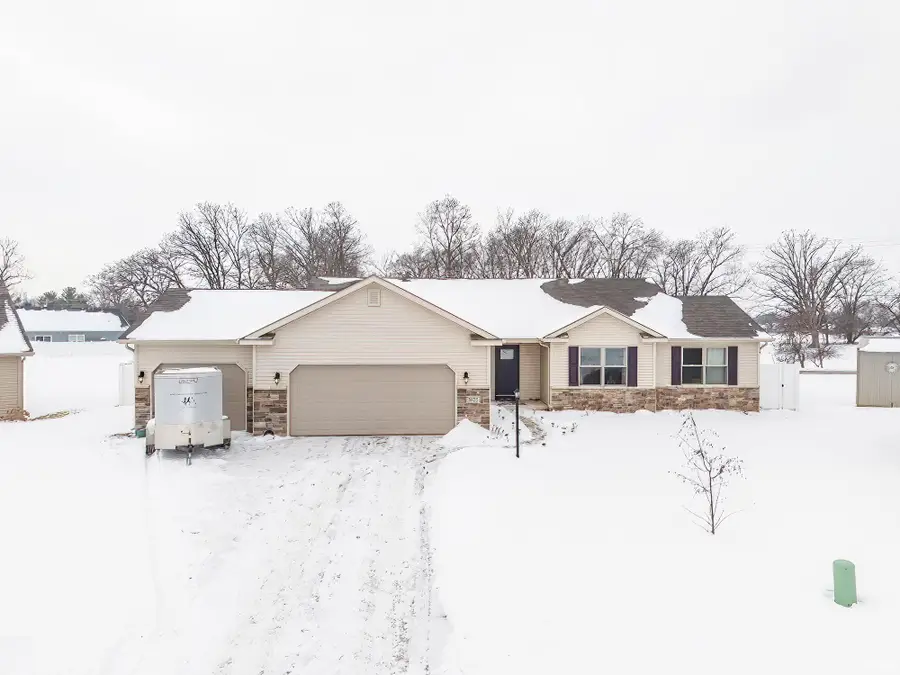 3825 Gregory Court, Warsaw, IN 46582 - #2