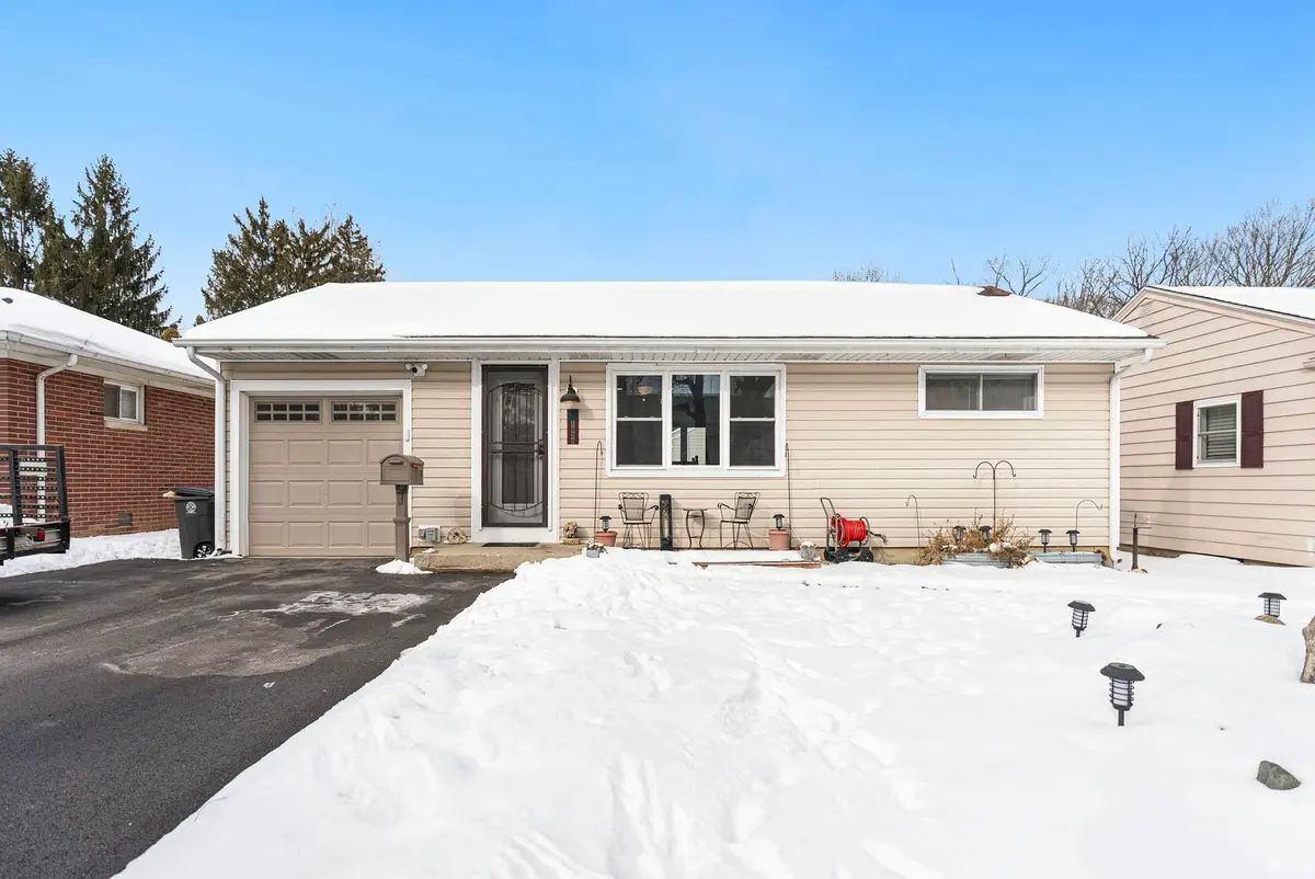 1025 Ferguson Avenue, Fort Wayne, IN 46805 - #1