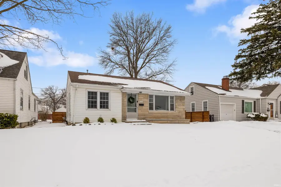 2102 Glenwood Avenue, Fort Wayne, IN 46805 - #3