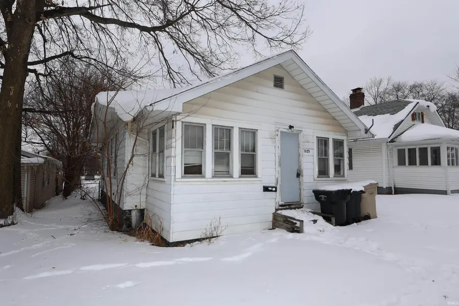 1325 S 29th Street, South Bend, IN 46615 - #2
