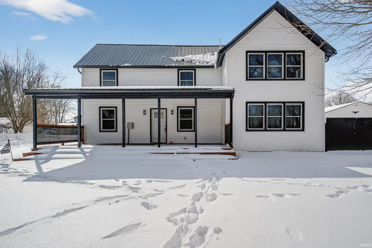 202 E Main Street, Matthews, IN 46957 - Image #1