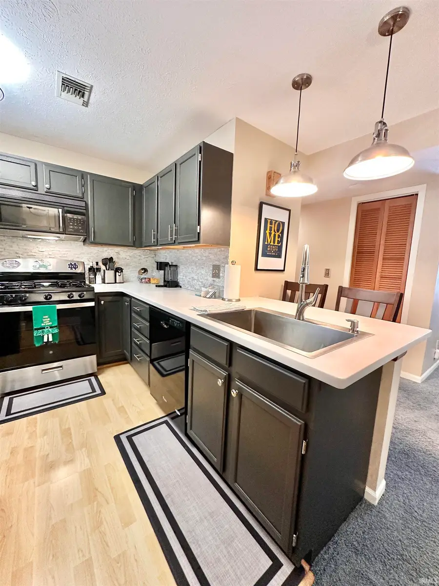 1520 N Oakhill Drive #L5, South Bend, IN 46637 - #3