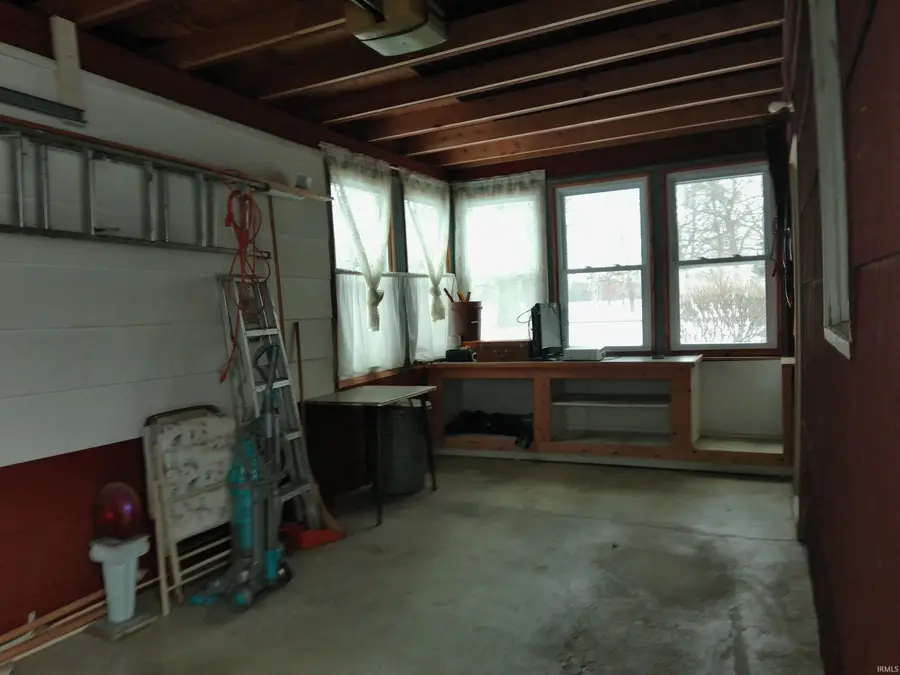 955 E 9th Street, Rochester, IN 46975 - #2