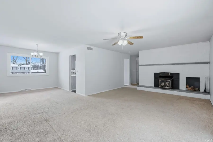 4022 W Glen Oaks Drive, Bloomington, IN 47403 - #2