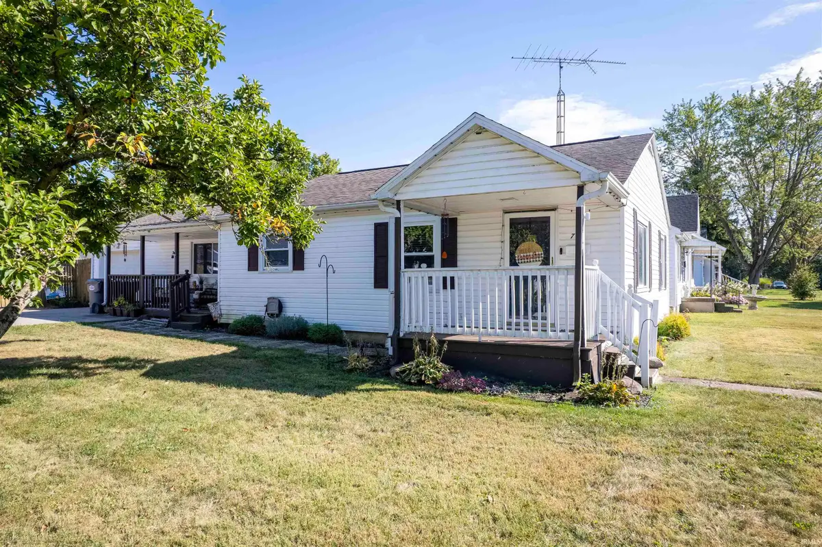 715 E Franklin Street, Albany, IN 47320 - #1