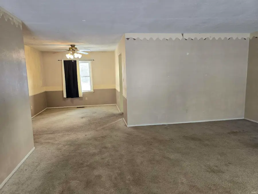 2207 Legoma Drive, Fort Wayne, IN 46819 - #2