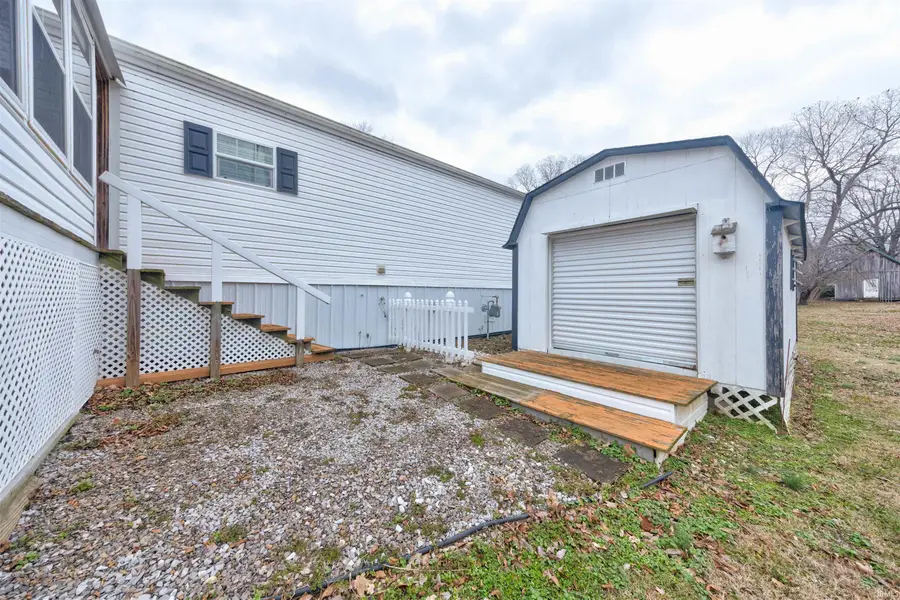 711 Church Street, Grandview, IN 47615 - #3