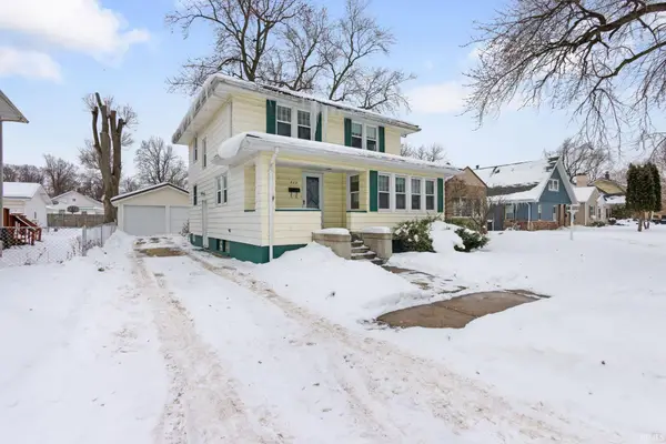 822 E Irvington Avenue, South Bend, IN 46614