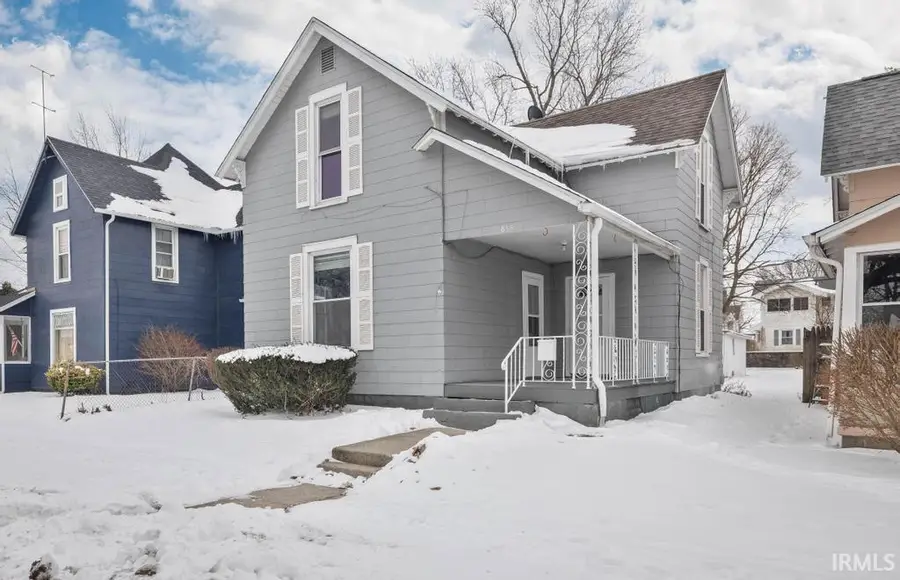 855 E Washington Street, Frankfort, IN 46041 - #2