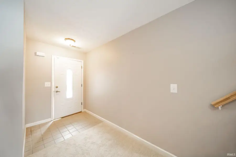 3622 N Lakeside Drive, Muncie, IN 47304 - #3