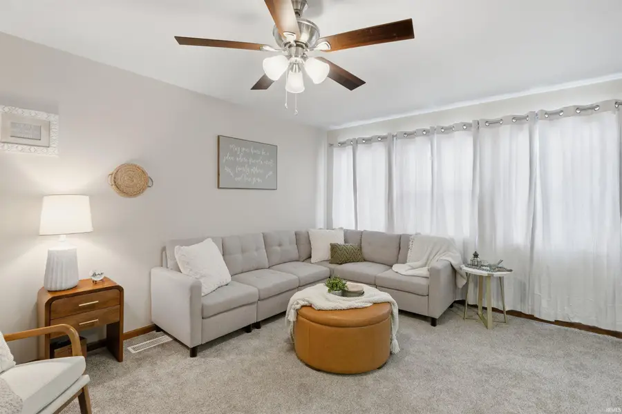 800 N Knight Circle, Marion, IN 46952 - Image #2