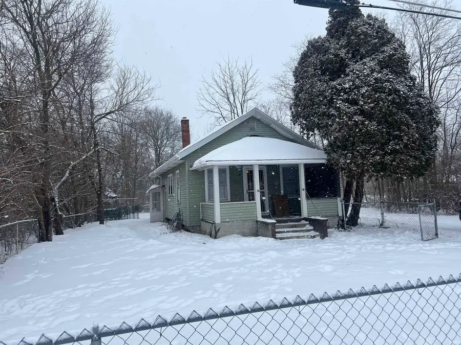 1711 S Burlington Drive, Muncie, IN 47302 - #2