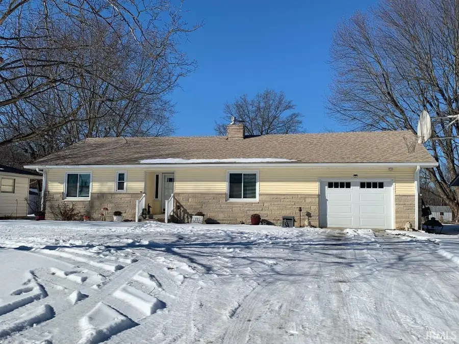 115 Elm Drive, Covington, IN 47932 - #2