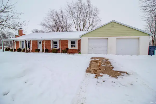 225 N Angling Road, Farmland, IN 47340
