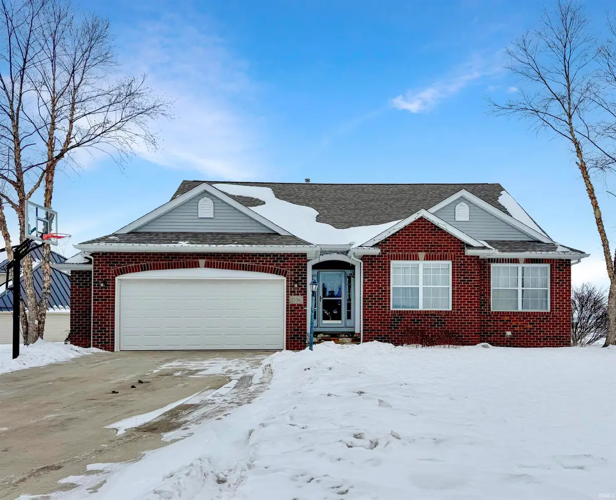 1366 W Glenview Court, Columbia City, IN 46725 - Image #1