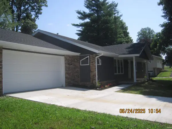 4308 E Maple Manor Parkway, Muncie, IN 47302