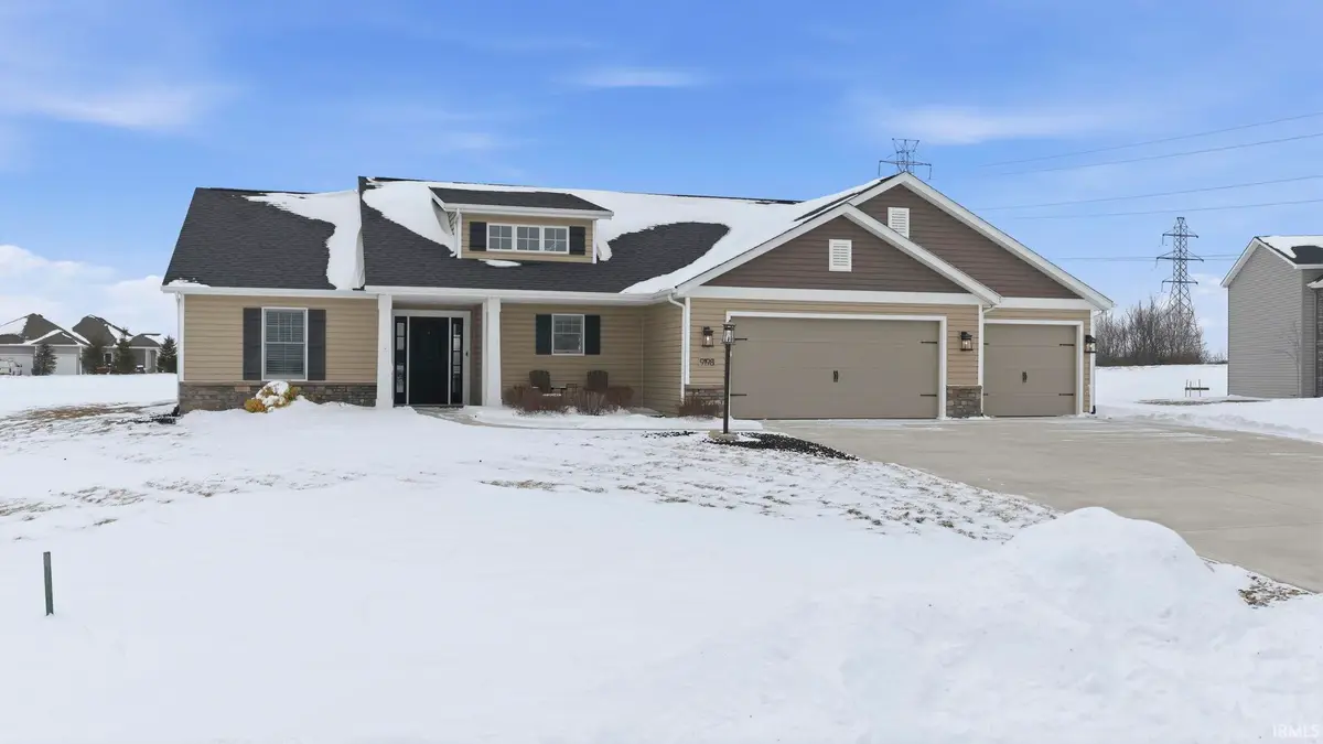 9198 River Hollow Cove, Fort Wayne, IN 46835 - Image #1