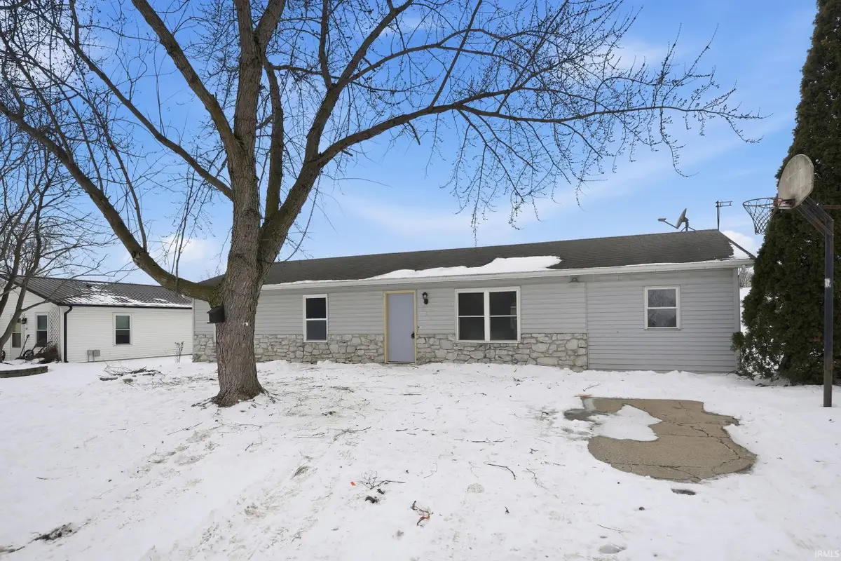 555 S Best Street, Waterloo, IN 46793 - #1