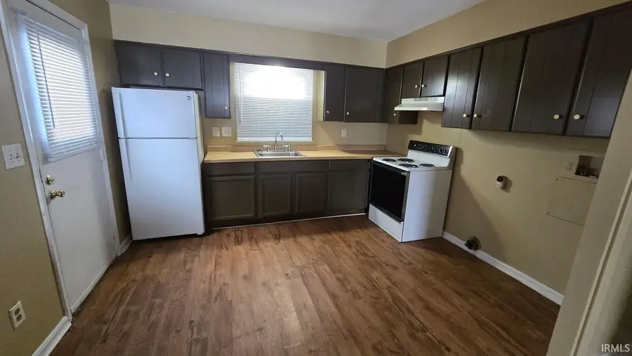 102-108 S Bradner Avenue, Marion, IN 46952 - Image #2