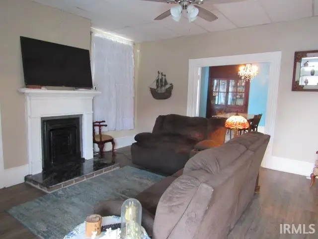 409 E Second Street, Mount Vernon, IN 47620 - #2